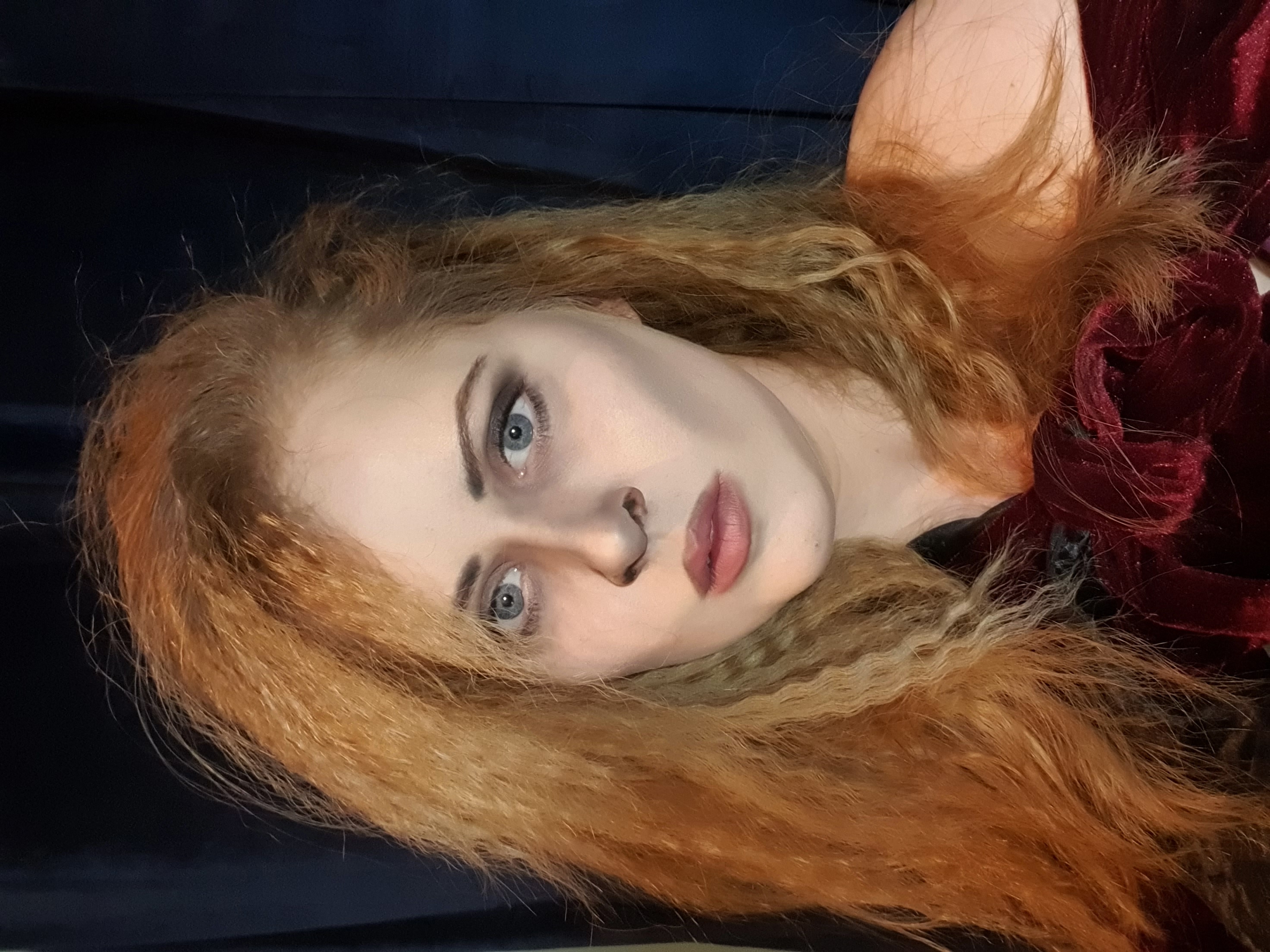 Halloween makeup service