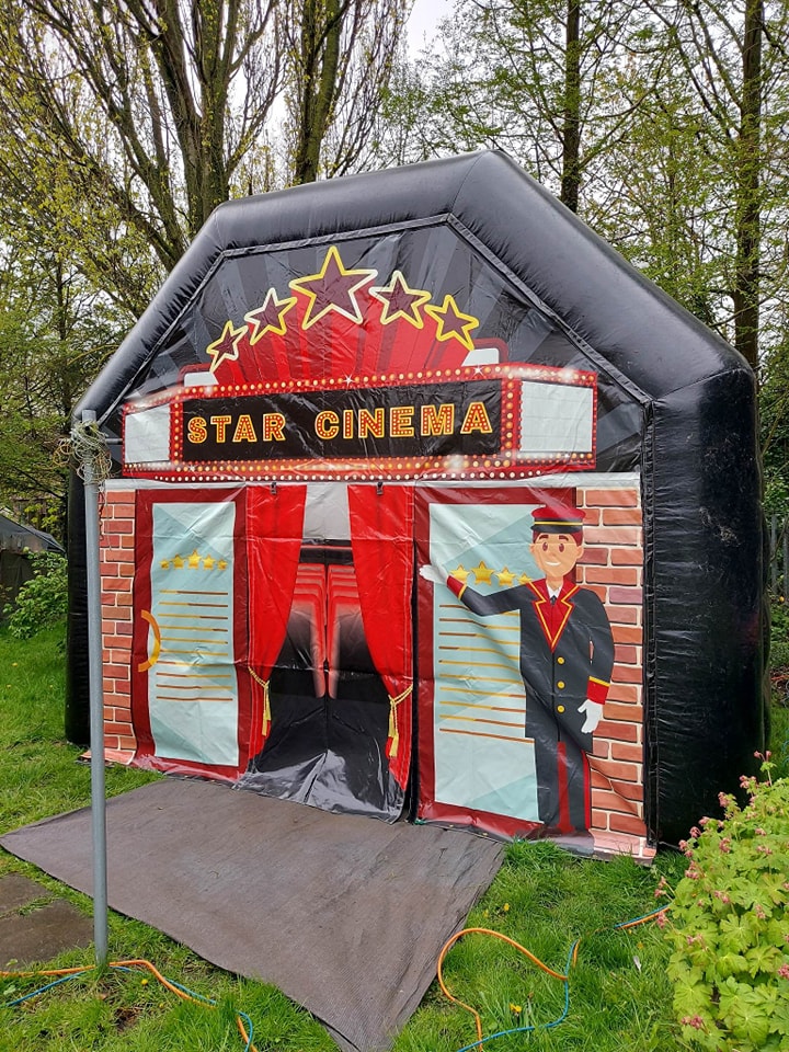 Outdoor cinema shelter hire
